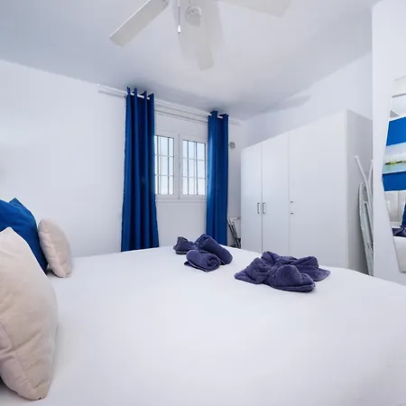 Apartment La Vela Azul -Pool & Tennis - Free Ac &Good Wifi- Smart Tv Puerto del Carmen  Extérieur photo