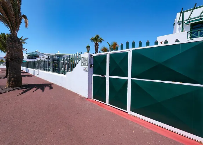 Apartment La Vela Azul -Pool & Tennis - Free Ac &Good Wifi- Smart Tv